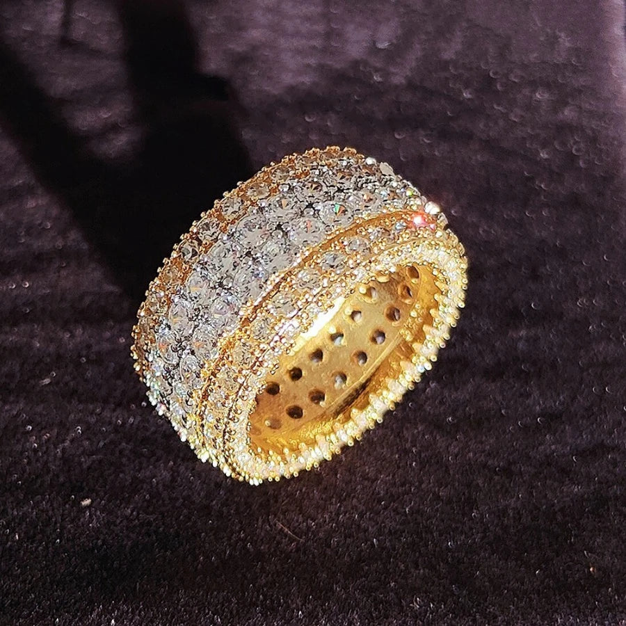 Anillo de lujo hecho a mano con chispa atemporal ✨