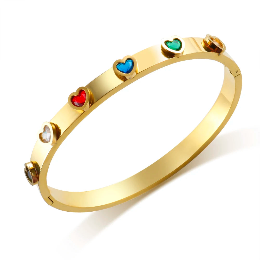 Pulsera de corazón de circonitas de colores: un brillo que habla de amor.