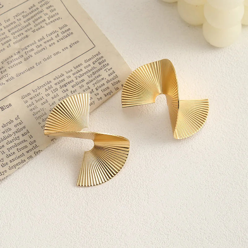 Pendientes colgantes de metal minimalistas GleamMuse