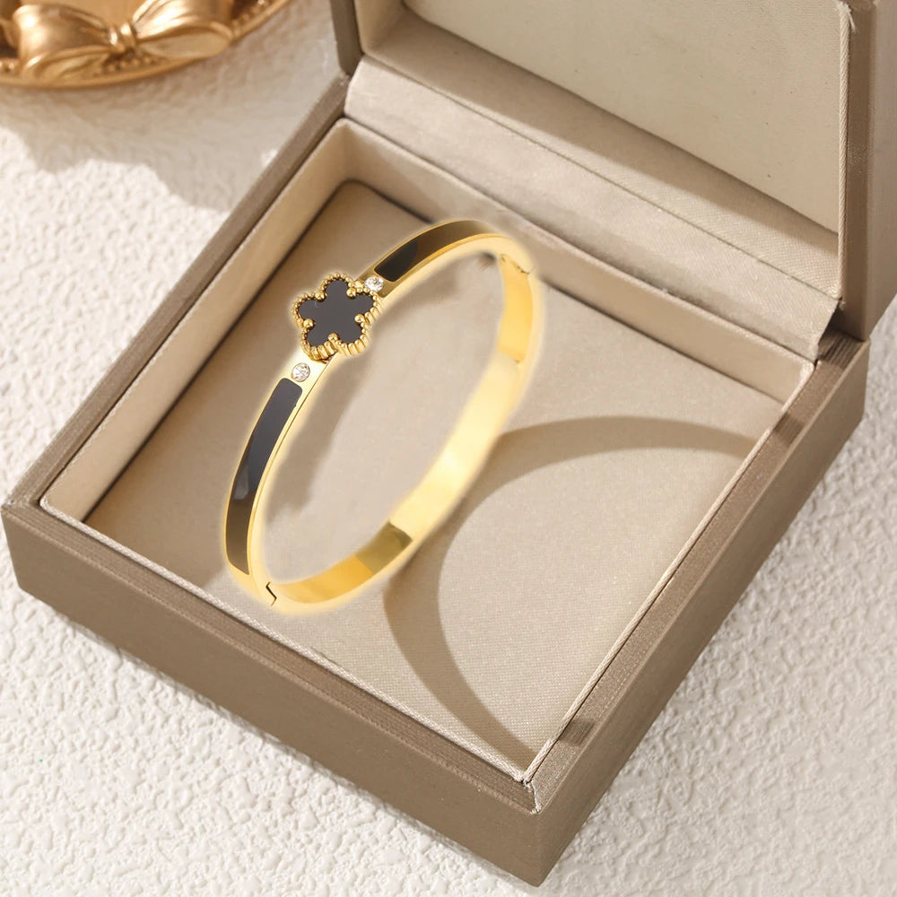 ✨ Nueva pulsera clásica de trébol: brillo atemporal, un encanto para todos los días ✨