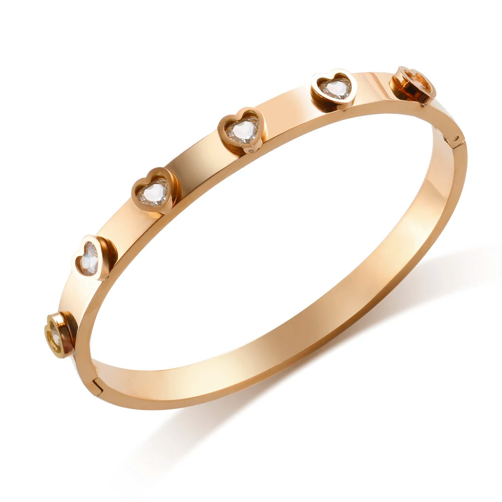 Pulsera de corazón de circonitas de colores: un brillo que habla de amor.
