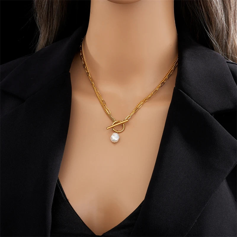 Collar colgante de dos capas PearlAura con cierre OT