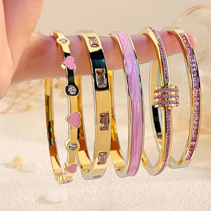 💖 LoveLayers – Conjunto de brazaletes apilables de corazón dorado 💖