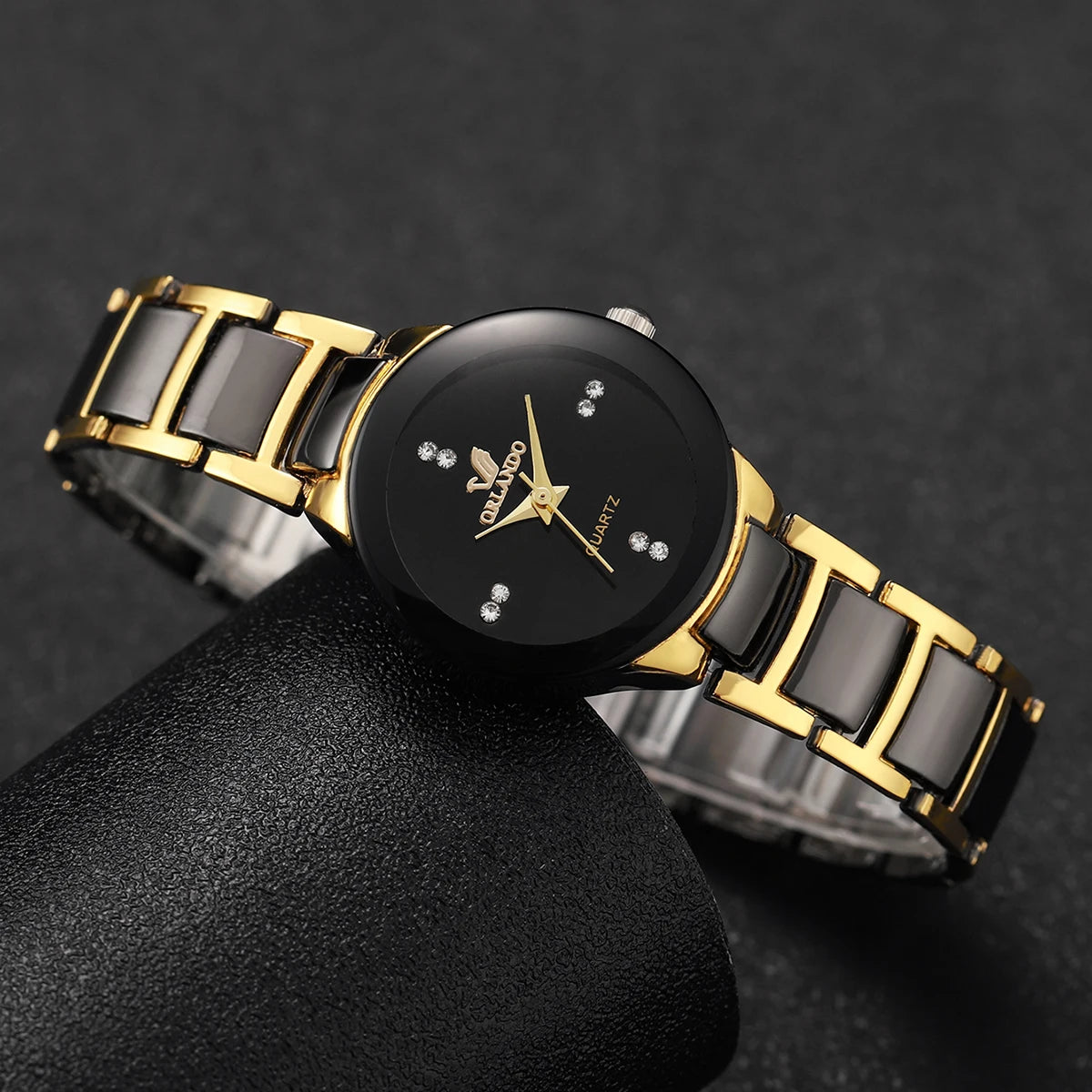 Reloj de moda para mujer con diamantes de imitación: un toque de glamour en cada segundo.