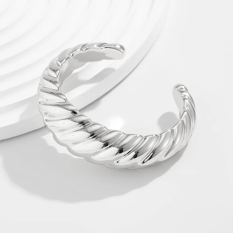 Pulsera de puño irregular BoldPulse