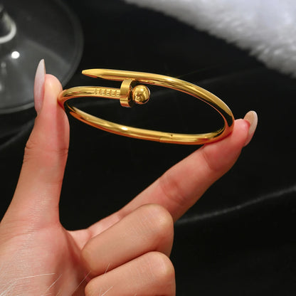 🍀 CloverGlow – Pulsera de la suerte con cuatro hojas doradas 🍀 