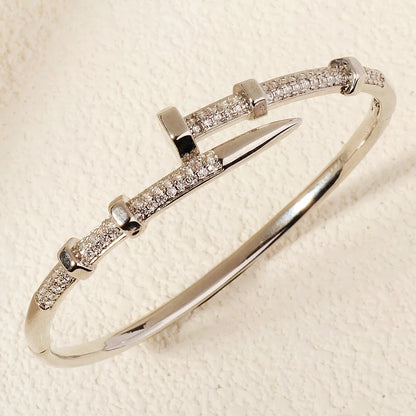 CrystalClasp Elegance – Pulsera de circonitas para mujer 