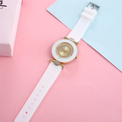 Reloj deportivo minimalista para mujer: un estilo que se mueve contigo 