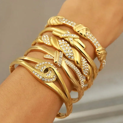 Brazalete de cristal de acero inoxidable EternaKnot 
