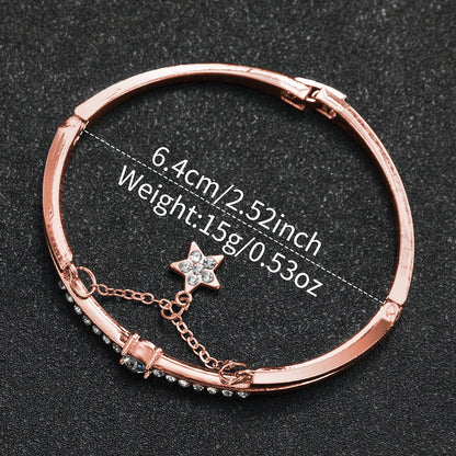 Conjunto de 2 piezas de reloj con esfera de flores y pulsera de estrellas: brillo atemporal, encanto cotidiano. 