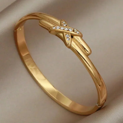 Brazalete de cristal de acero inoxidable EternaKnot 
